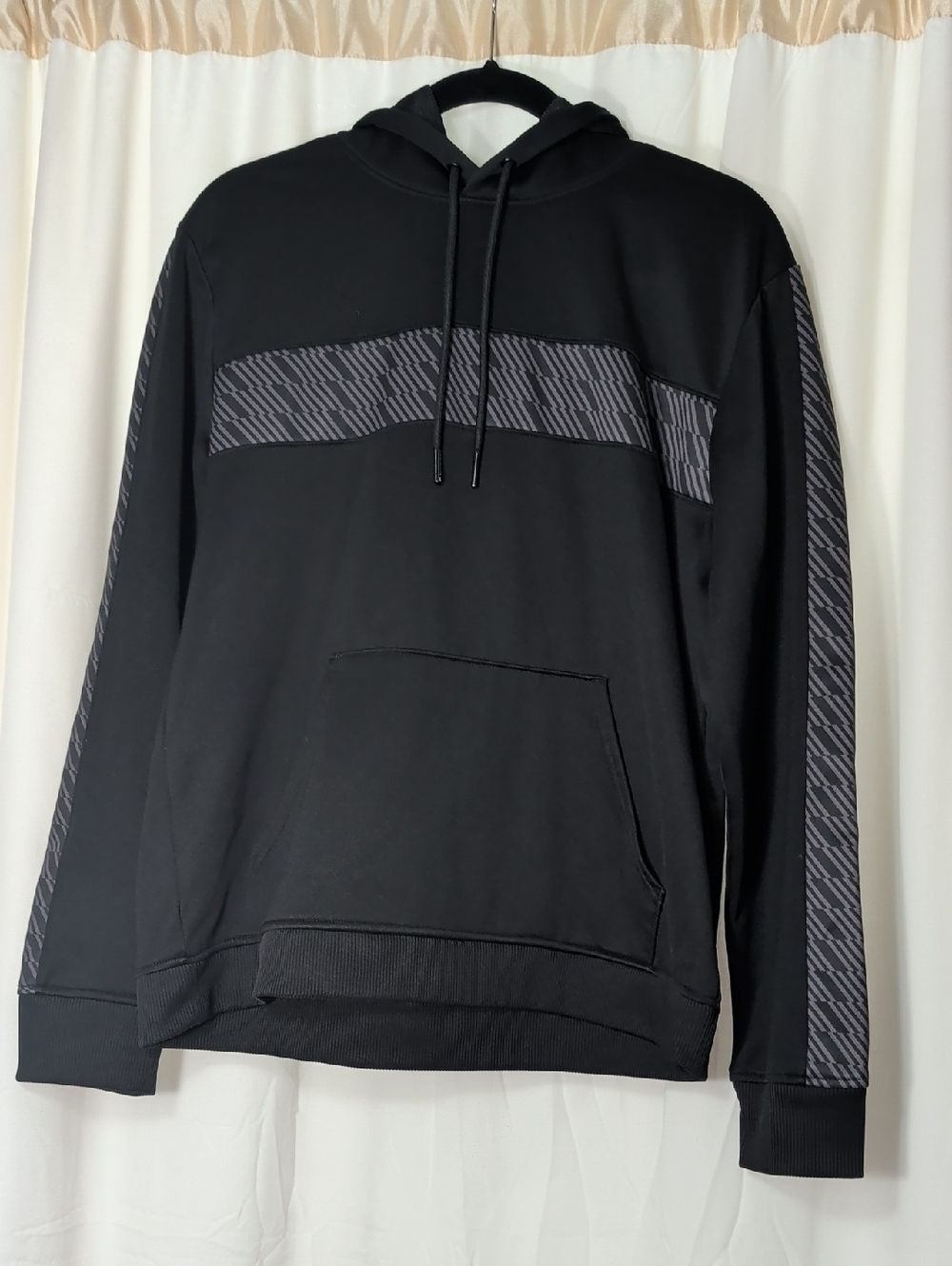 Sports Illustrated Medium Hoodie